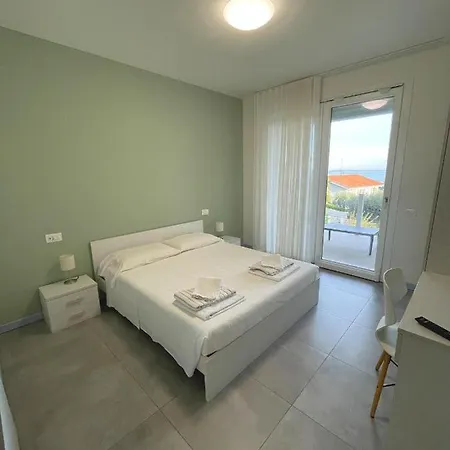 Rubino Apartman Padenghe sul Garda